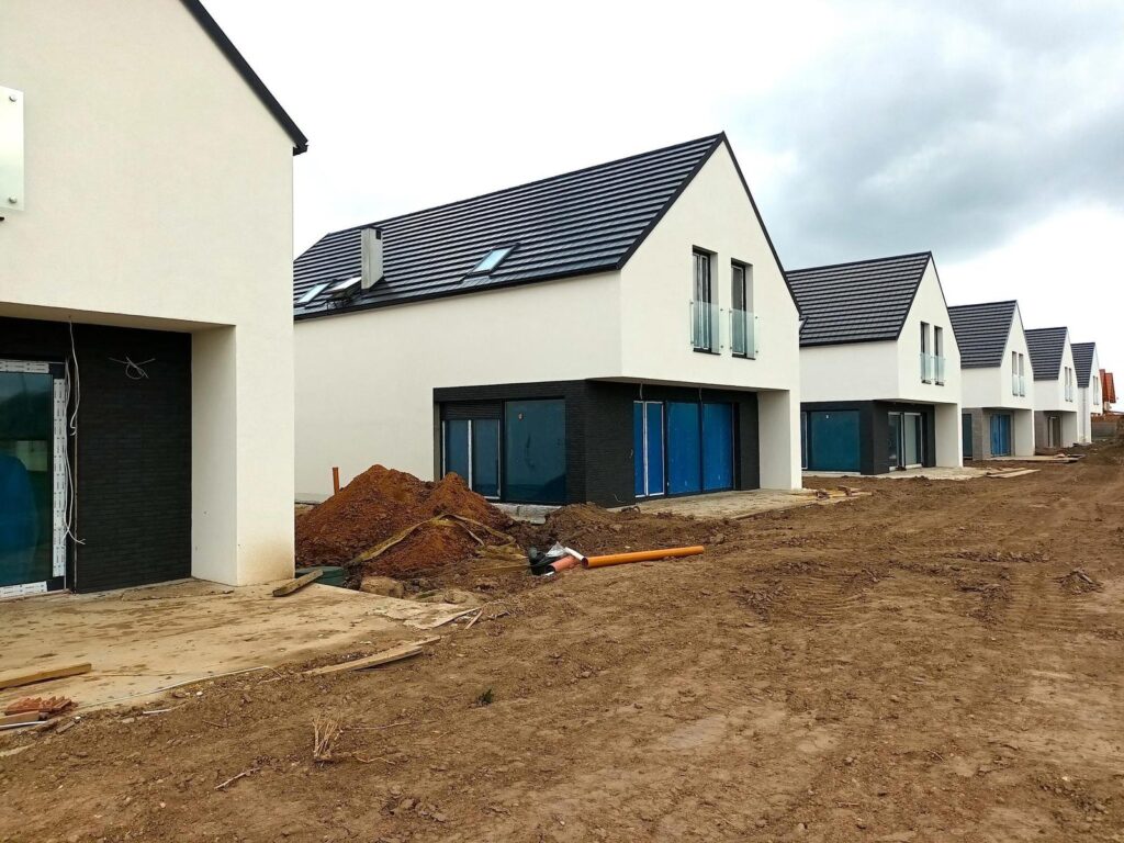 Hinckley Solid wall job