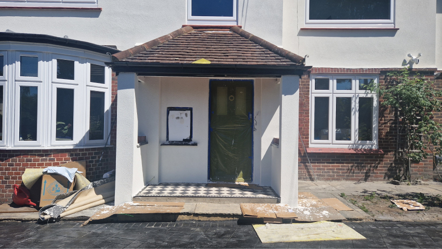 The Long-Term Durability of Solid Wall Insulation and Render with Exterior Insulation and Finish System (EPS)
