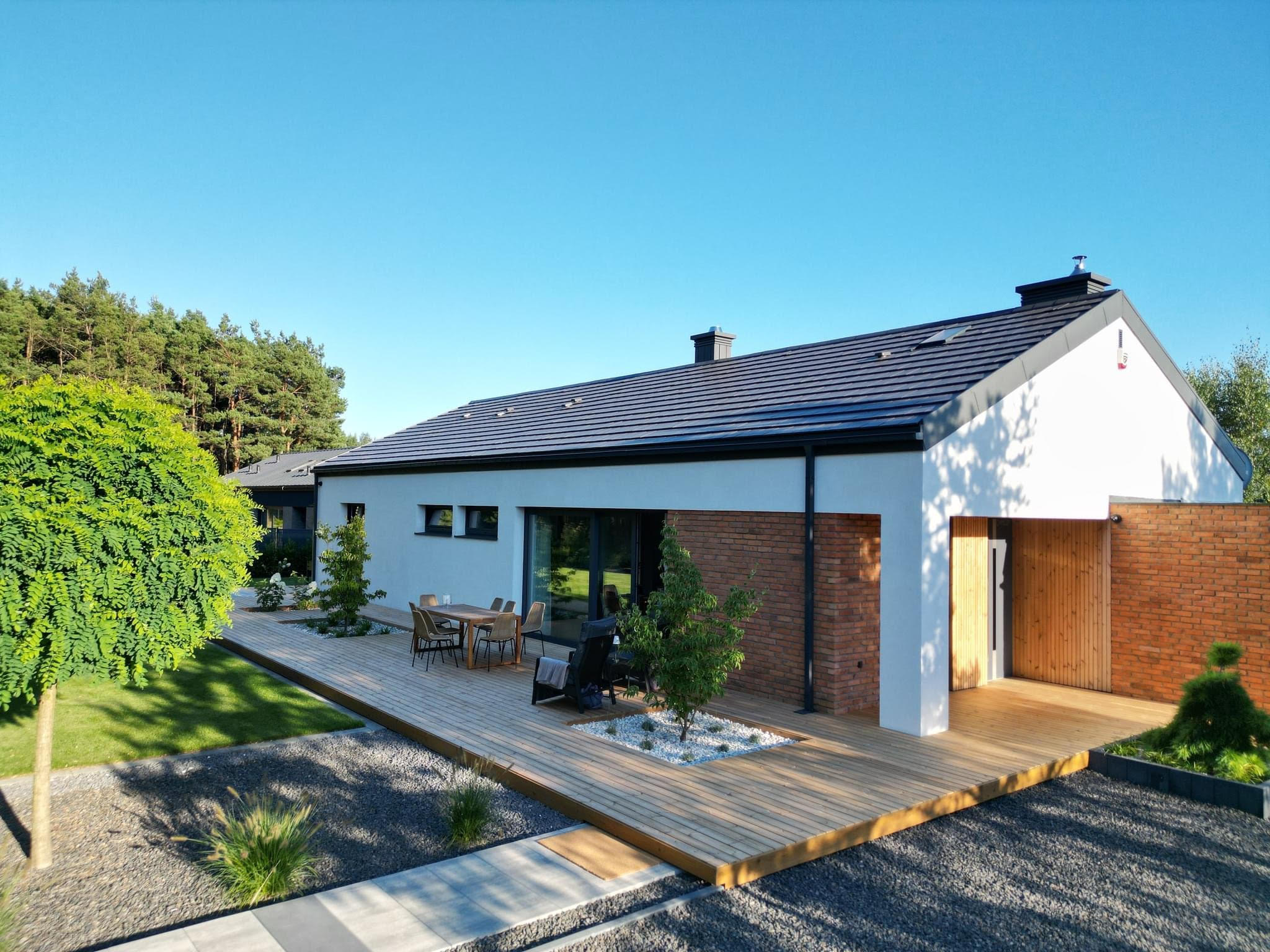 67262b19aca8c9d3705fa18c_00.jpg External wall insulation - top coat