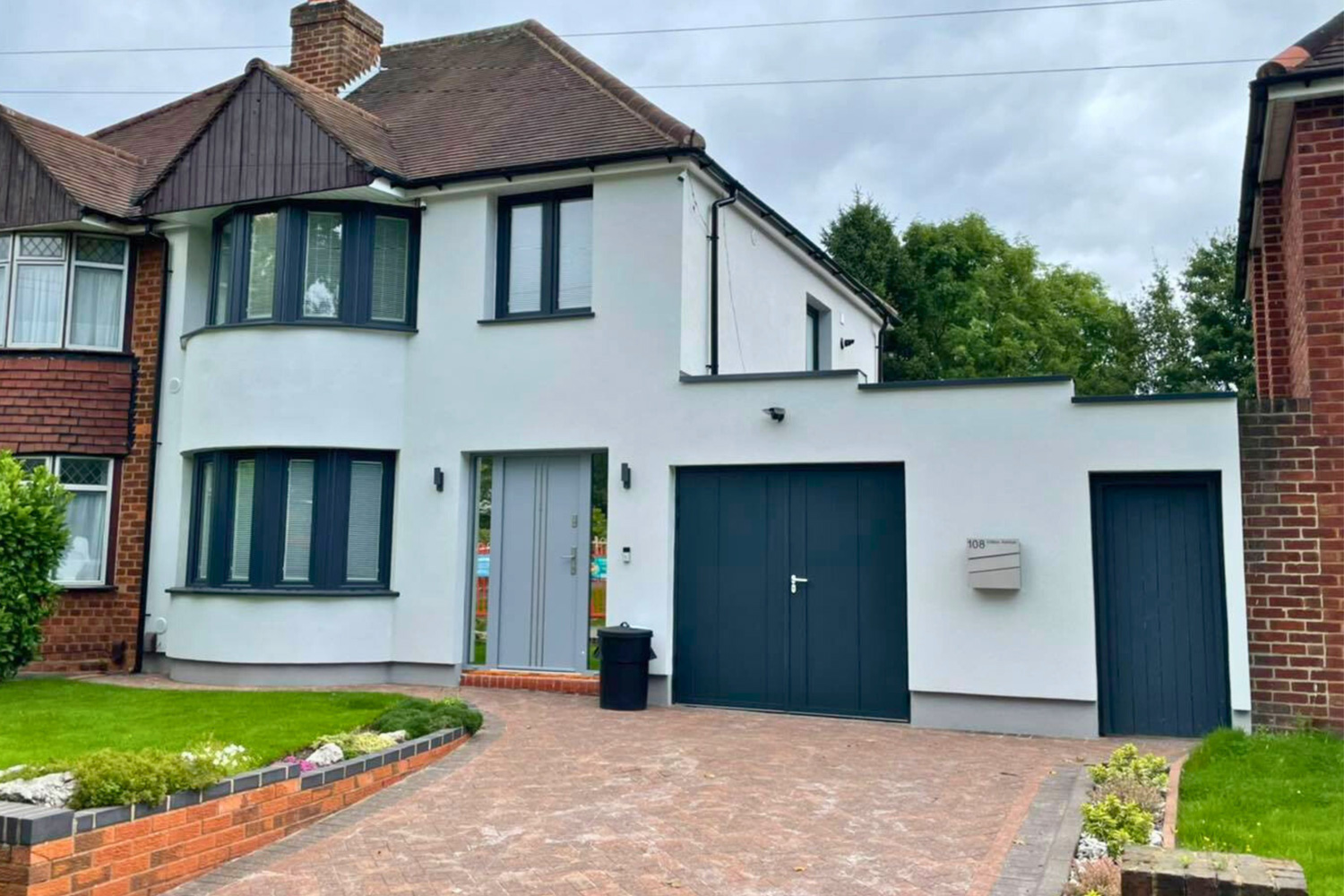 External Solid Wall Insulation project pd rendering Rendering Outside Walls before and after effect
